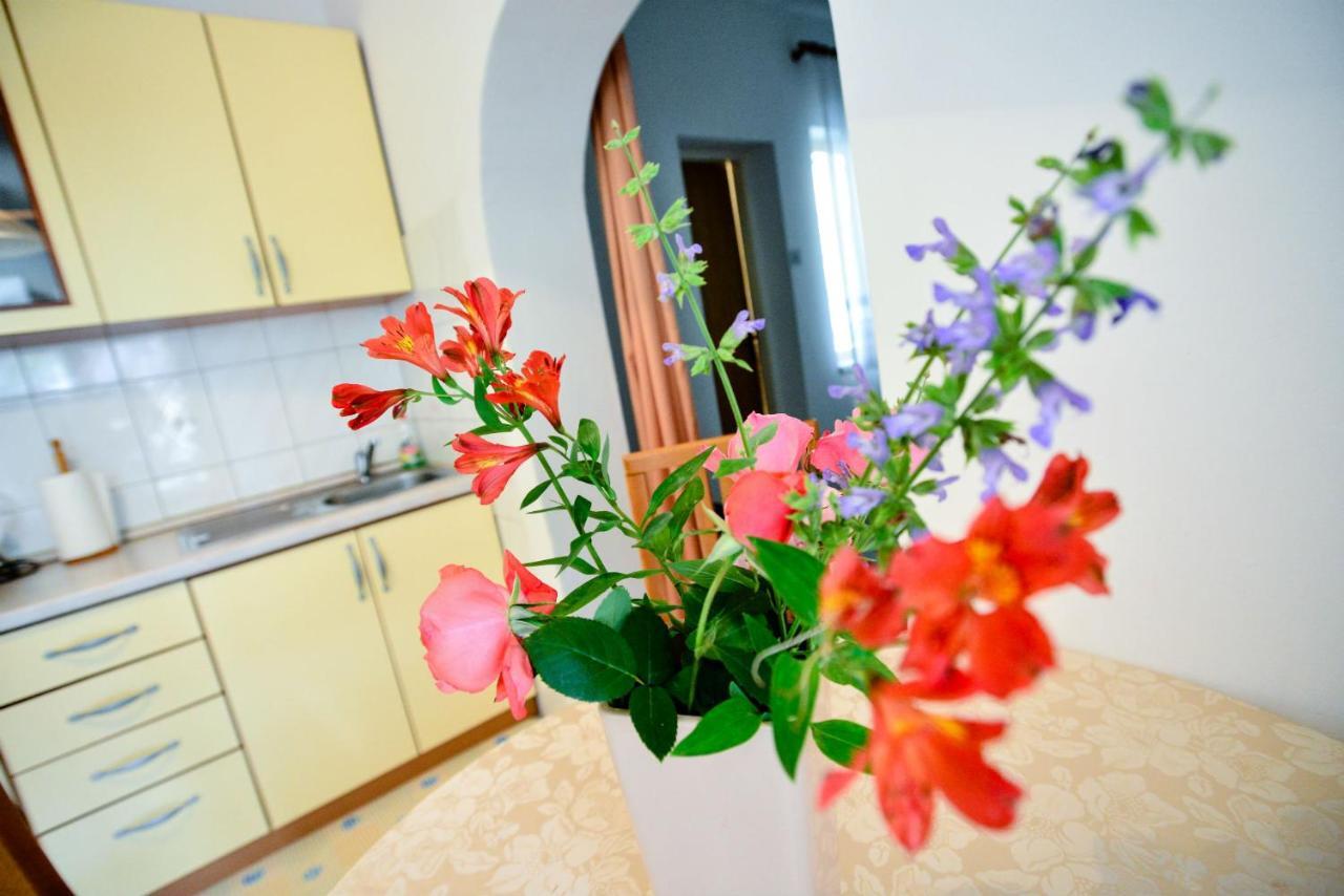 Bobo Apartament *